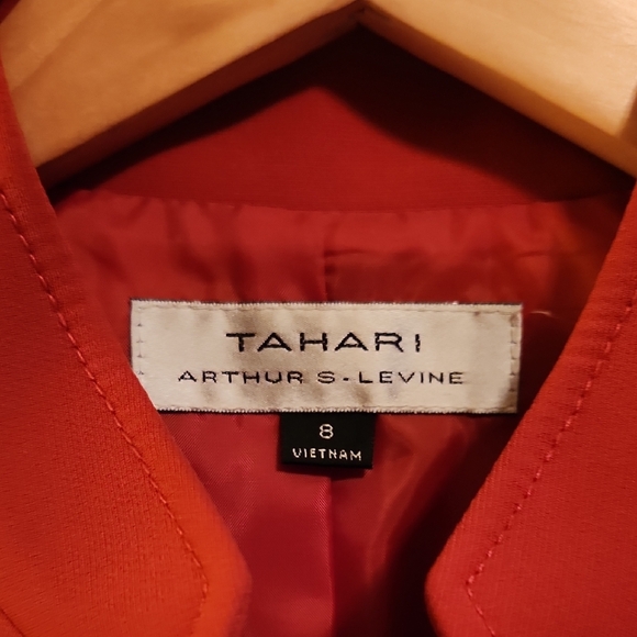 Tahari Bold Red Blazer - Picture 2 of 4